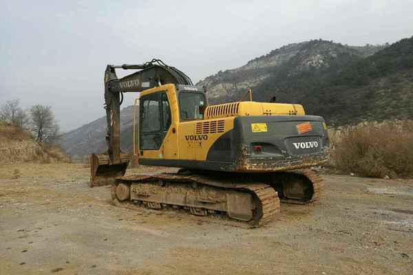山西出售转让二手8000小时2005年沃尔沃EC210BLC挖掘机