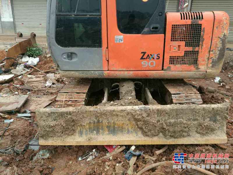 江西出售转让二手7500小时2010年日立ZX60挖掘机