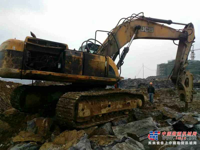 湖南出售转让二手9000小时2011年JCBJS360LC挖掘机