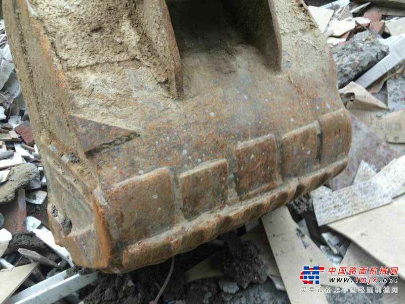 广东出售转让二手15000小时2008年日立ZX55UR挖掘机