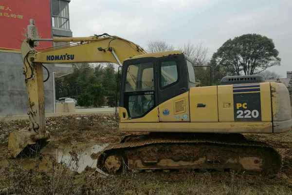 江西出售转让二手7800小时2007年小松PC200挖掘机