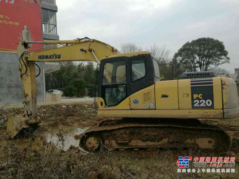 江西出售转让二手7800小时2007年小松PC200挖掘机