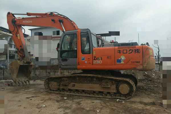 贵州出售转让二手16710小时2005年日立ZX230挖掘机