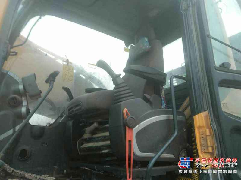 河南出售转让二手5800小时2012年现代R335LC挖掘机
