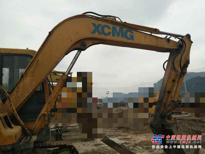 贵州出售转让二手9391小时2010年徐工XE80挖掘机