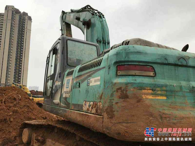 湖南出售转让二手9215小时2009年神钢SK250挖掘机