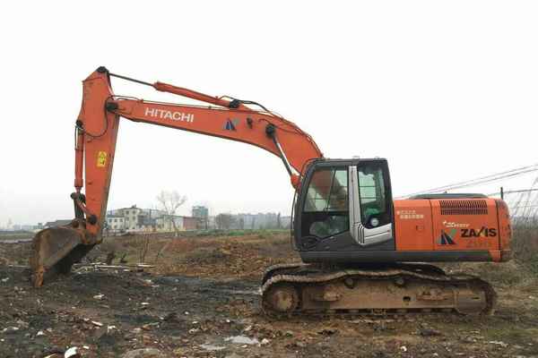 江西出售转让二手6500小时2011年日立ZX200挖掘机