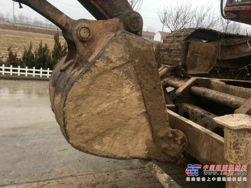 山东出售转让二手12000小时2005年日立ZX120挖掘机