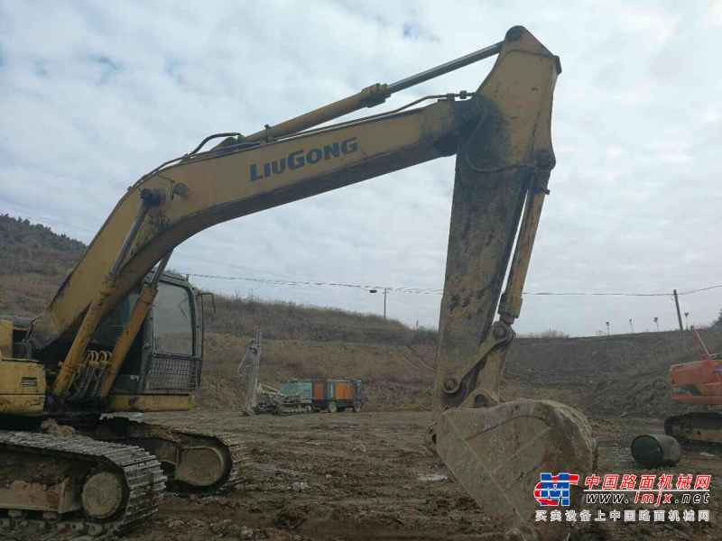 湖南出售转让二手5600小时2011年柳工CLG922D挖掘机