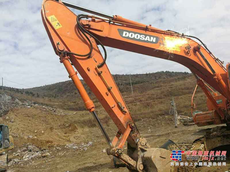 湖南出售转让二手3600小时2009年斗山DH225LC挖掘机
