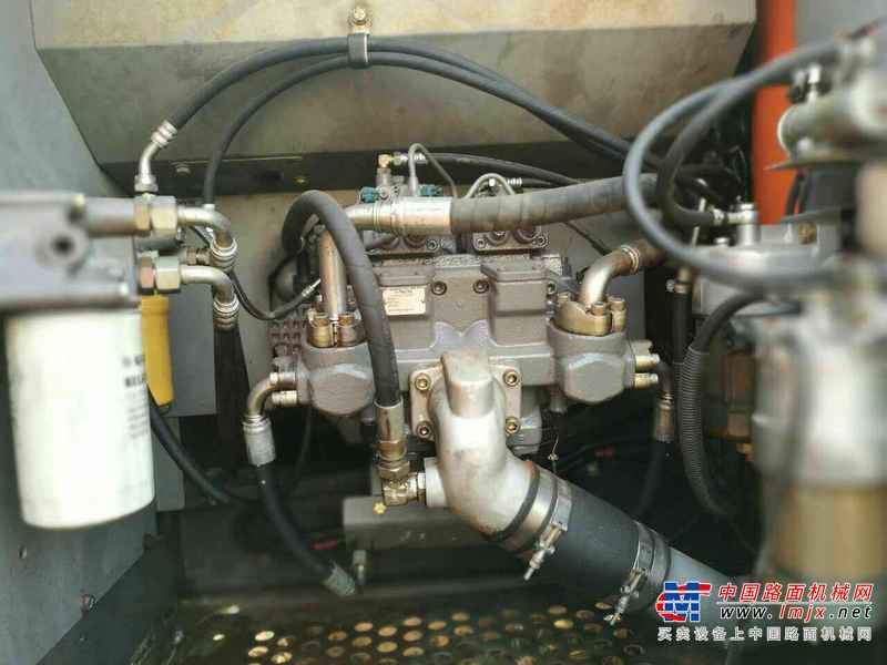 江西出售转让二手6000小时2011年日立ZX210LC挖掘机