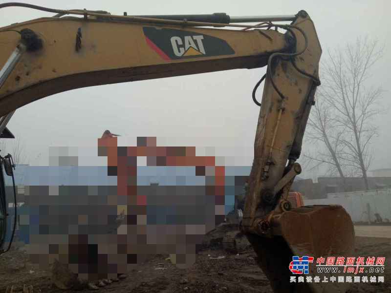 河南出售转让二手7500小时2013年卡特彼勒320D挖掘机