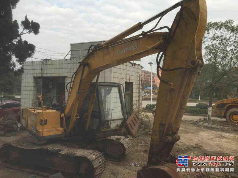 江西出售转让二手15000小时2002年住友S265F2挖掘机
