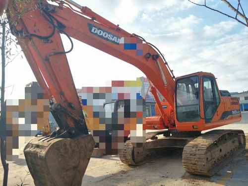 贵州出售转让二手5000小时2010年斗山DH225LC挖掘机