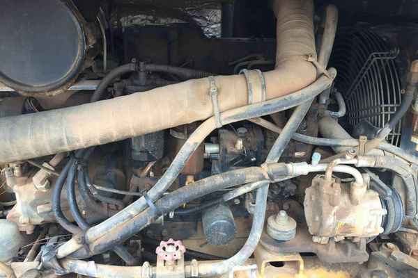 江西出售转让二手5749小时2012年福田雷沃FR65V8挖掘机