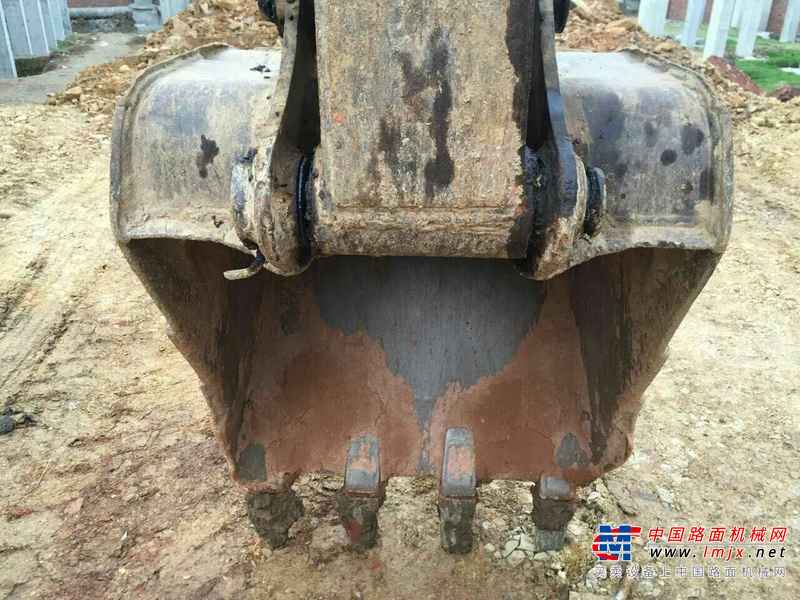 江西出售转让二手13000小时2002年日立EX120挖掘机