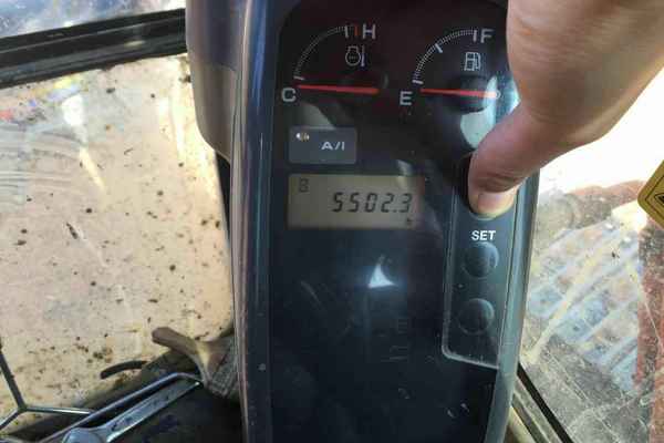 江西出售转让二手5502小时2011年日立ZX70挖掘机