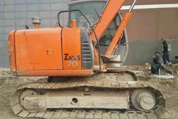 陕西出售转让二手7788小时2010年日立ZX70挖掘机