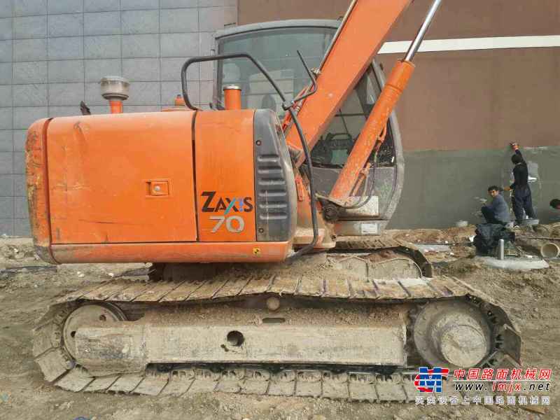 陕西出售转让二手7788小时2010年日立ZX70挖掘机