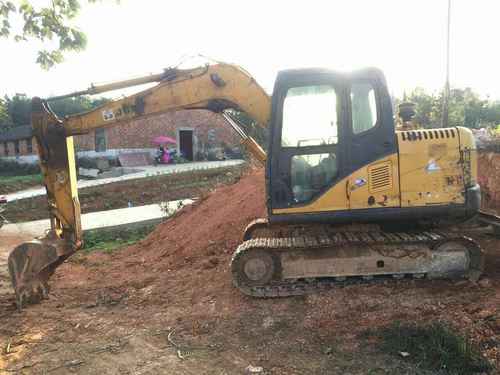 江西出售转让二手9840小时2011年山重建机JCM908C挖掘机