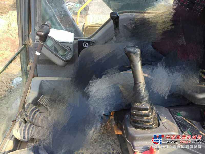 山西出售转让二手5600小时2011年沃尔沃EC210B挖掘机