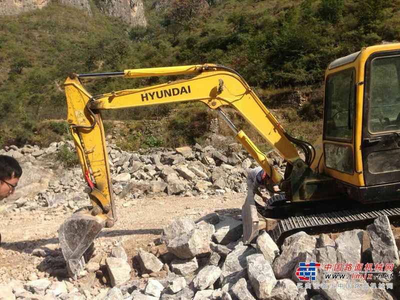 山西出售转让二手10000小时2008年现代R55挖掘机