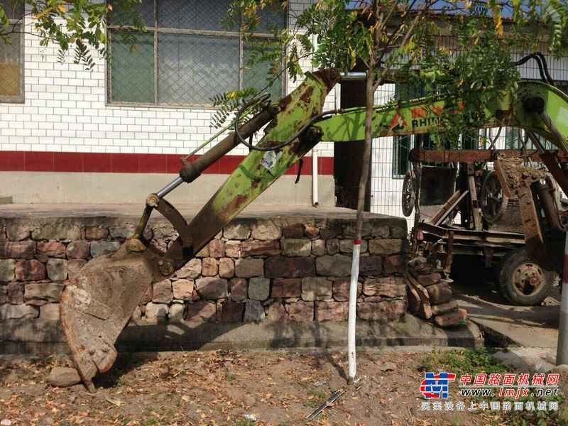 山西出售转让二手4500小时2009年犀牛重工XN110挖掘机
