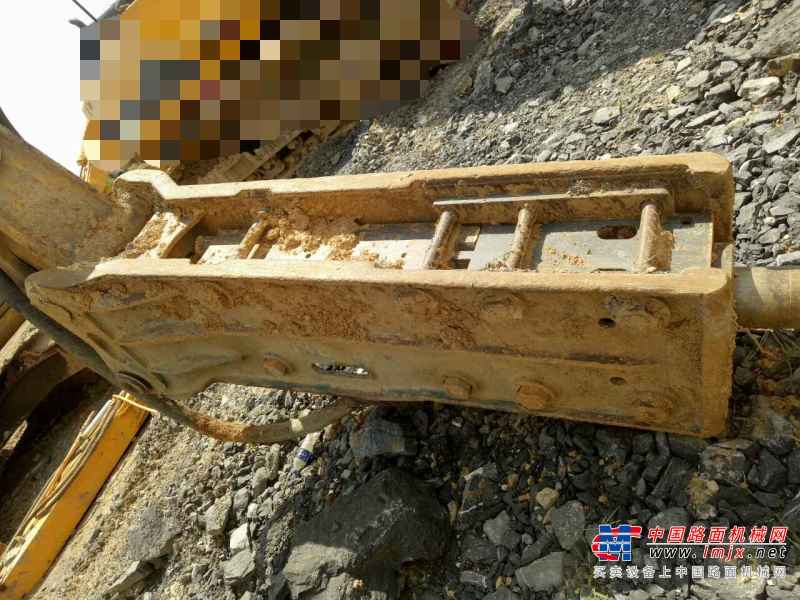 云南出售转让二手3152小时2010年中联重科ZE230E挖掘机