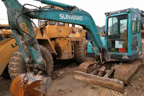 贵州出售转让二手9000小时2009年山河智能SWE60E挖掘机
