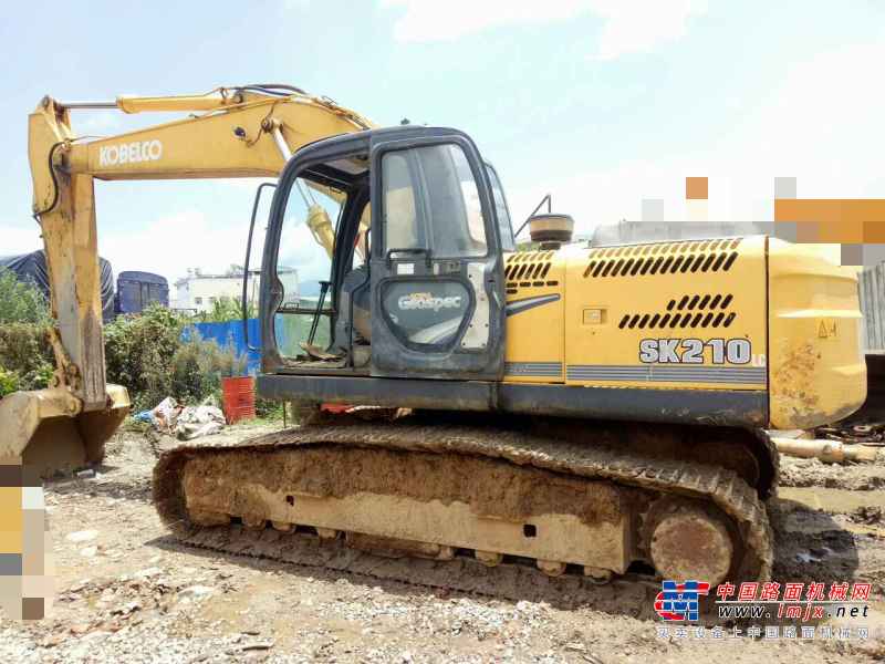 云南出售转让二手8375小时2009年神钢SK210LC挖掘机