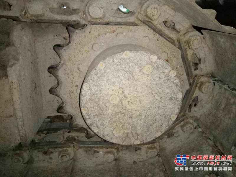 江西出售转让二手3000小时2014年现代R60挖掘机