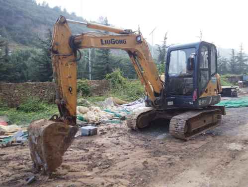 山西出售转让二手4900小时2012年柳工CLG906C挖掘机