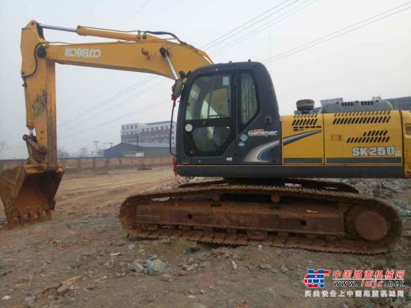 北京出售转让二手6800小时2013年神钢SK210挖掘机