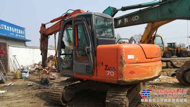 山东出售转让二手3699小时2010年日立EX70挖掘机