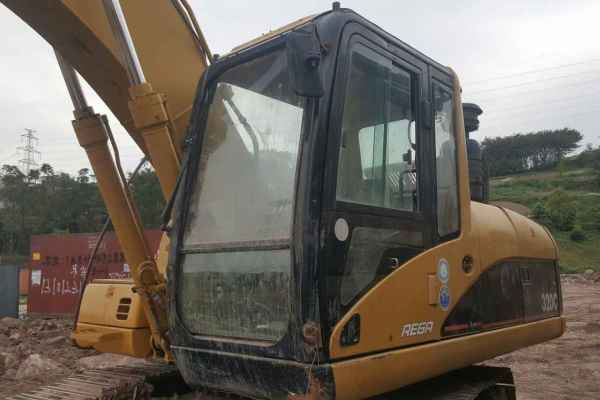 重庆出售转让二手13508小时2005年卡特彼勒320C挖掘机