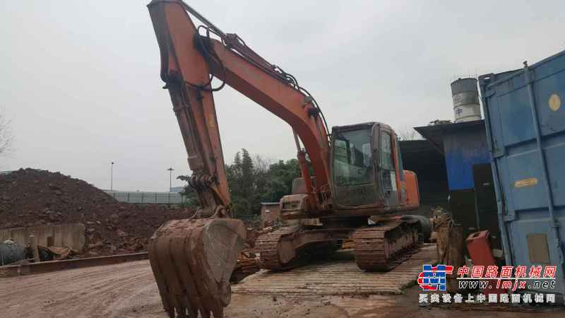 重庆出售转让二手12000小时2010年日立ZX120挖掘机