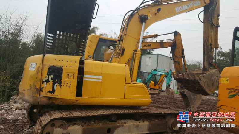 重庆出售转让二手9863小时2011年厦工XG815挖掘机