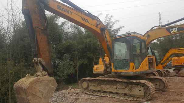 重庆出售转让二手6848小时2012年三一重工SY135C挖掘机