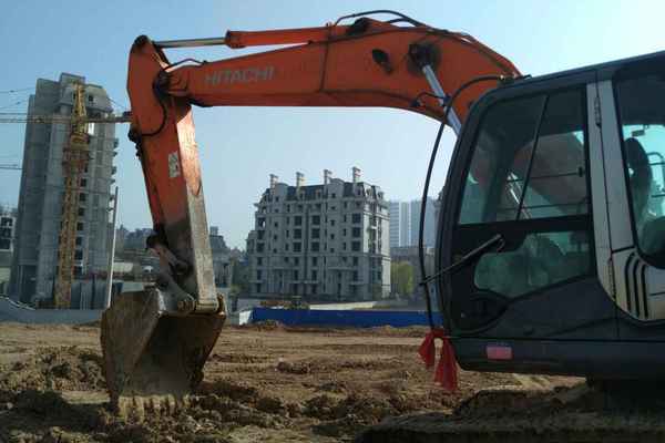 山西出售转让二手7200小时2010年日立ZX240挖掘机