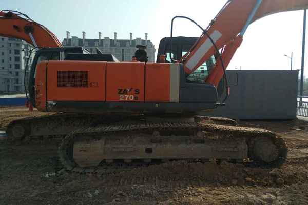 山西出售转让二手7800小时2011年日立ZX240挖掘机