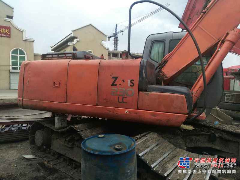 黑龙江出售转让二手15000小时2007年日立ZX210LC挖掘机