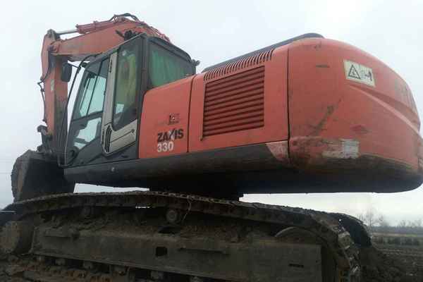 黑龙江出售转让二手18000小时2009年日立ZX270挖掘机