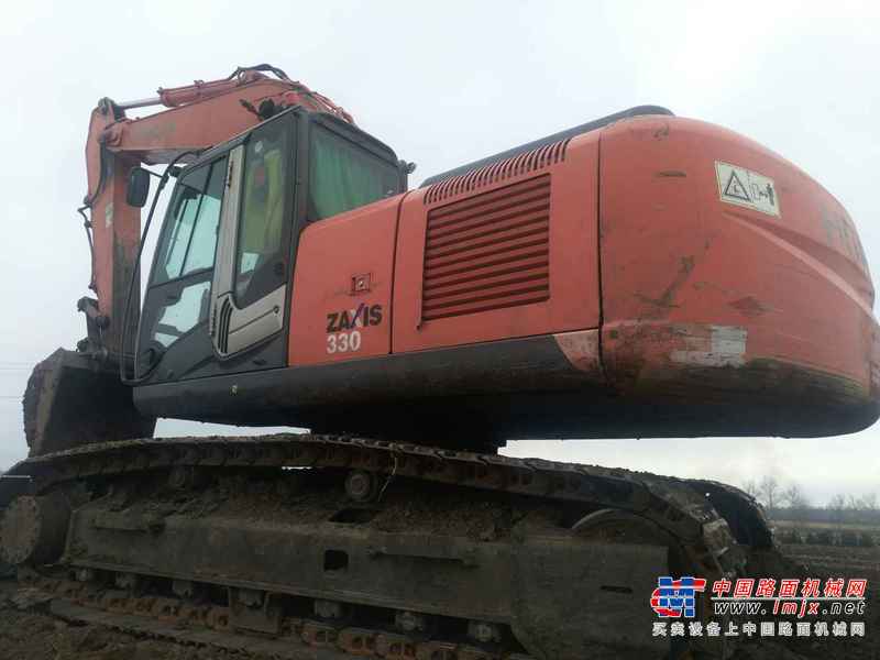 黑龙江出售转让二手18000小时2009年日立ZX270挖掘机