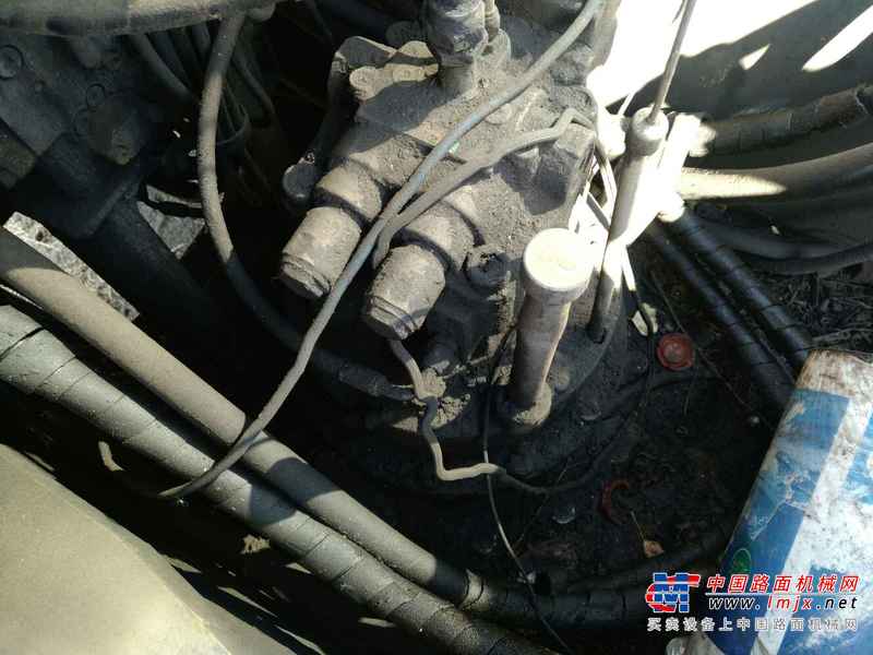 黑龙江出售转让二手10000小时2009年日立ZX250LC挖掘机
