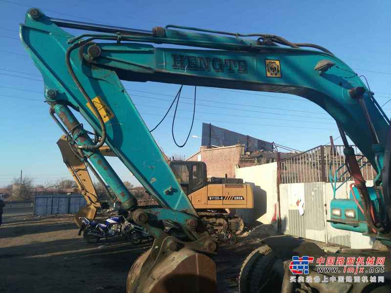 黑龙江出售转让二手5000小时2010年恒特重工轮挖HTL120挖掘机