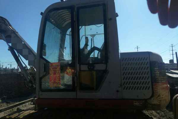 黑龙江出售转让二手10400小时2012年竹内TB180挖掘机