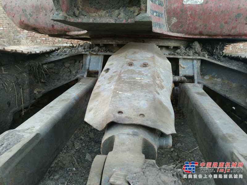 黑龙江出售转让二手4000小时2011年竹内TB160C挖掘机