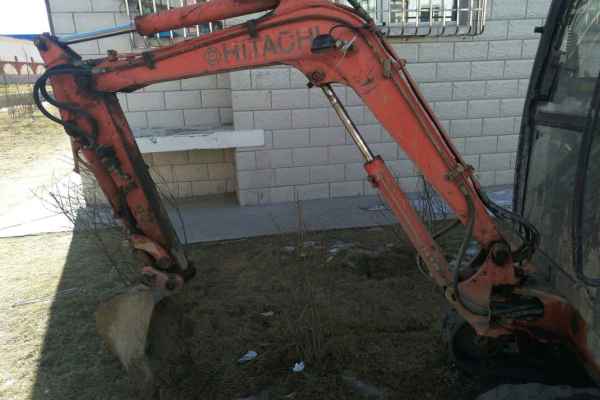 黑龙江出售转让二手3000小时2012年日立ZX20挖掘机