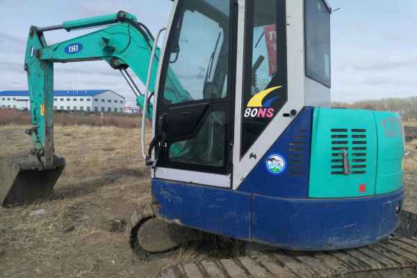 黑龙江出售转让二手4000小时2011年石川岛80NS挖掘机