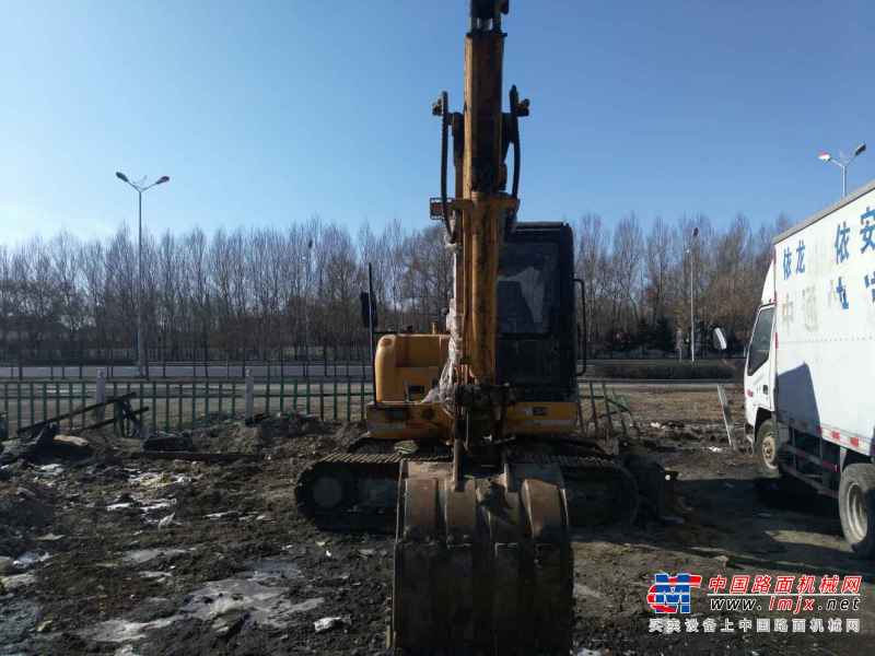 黑龙江出售转让二手3000小时2014年福田雷沃FR65V8挖掘机